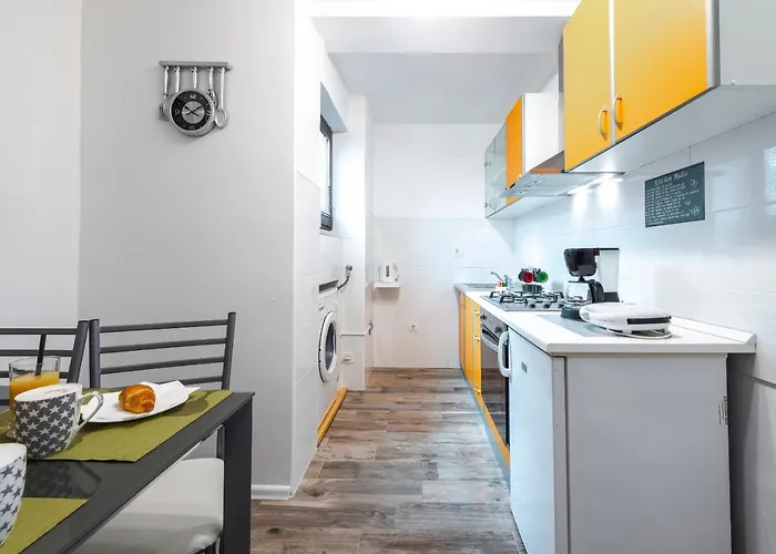Apartment Tolja *