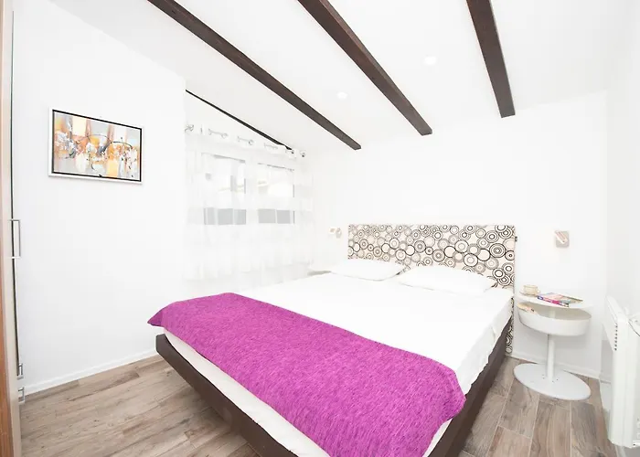 Apartment Tolja