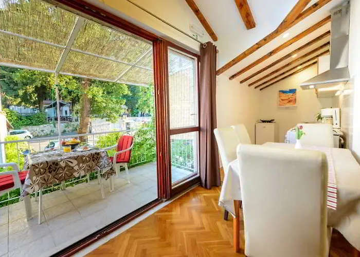 Tolja Apartment *