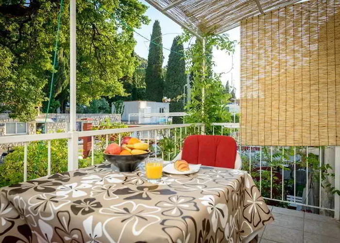 Apartment Tolja