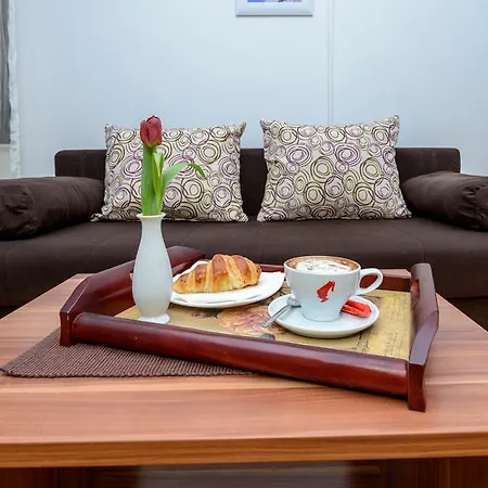 Apartment Tolja *