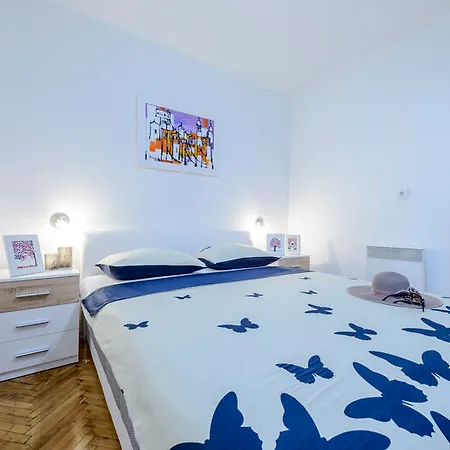 Tolja Apartment *